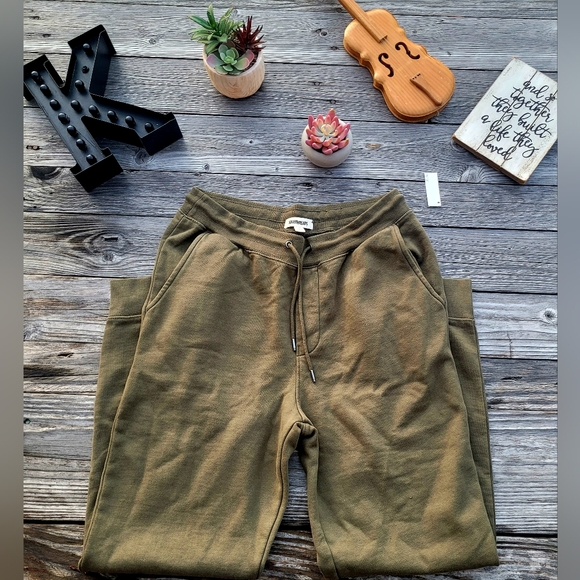 GoodThreads Olive Green Joggers - Picture 8 of 8